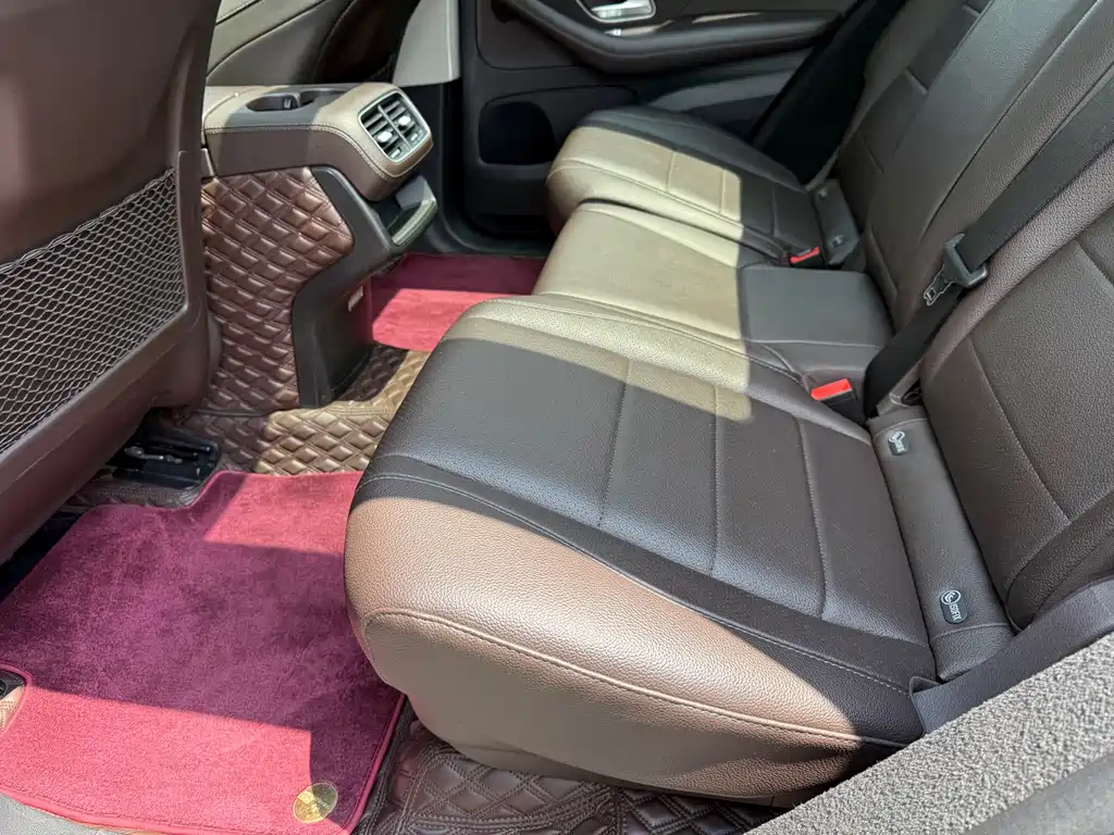 Mercedes-Benz GLE (Import) — миниатюра 33