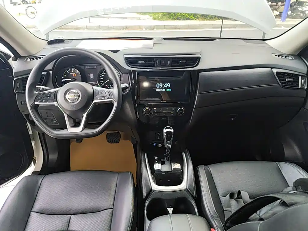 Nissan X-Trail — миниатюра 10