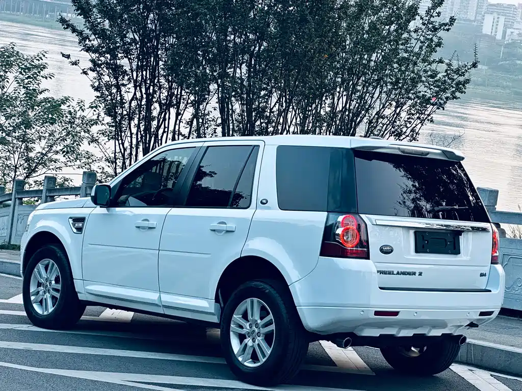 Land Rover Freelander 2 — миниатюра 4
