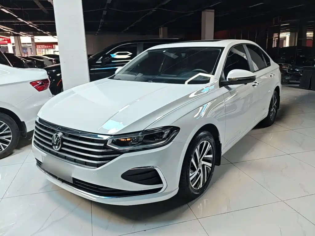 Volkswagen Lavida — миниатюра 2