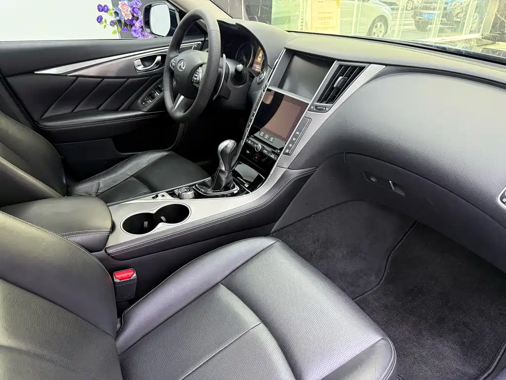Infiniti Q50L — миниатюра 20