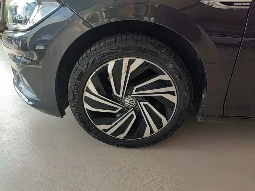 Volkswagen Sagitar — миниатюра 23
