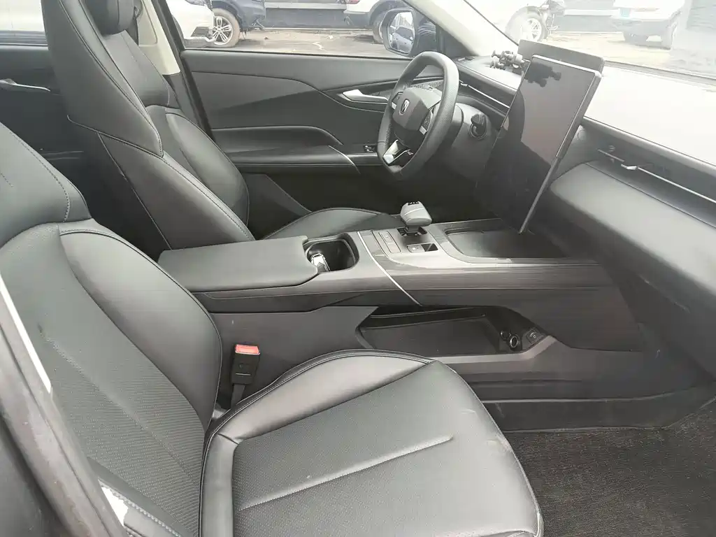 Changan Eado — миниатюра 9
