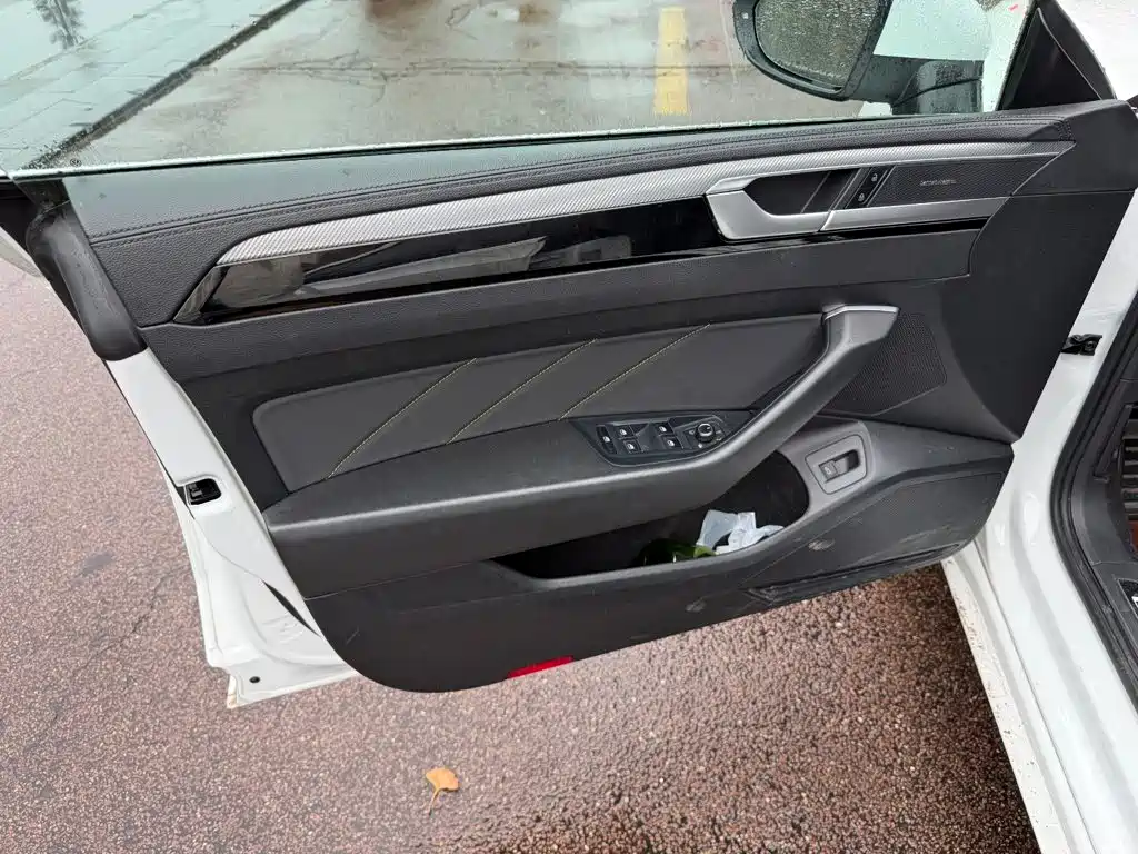 Volkswagen CC — миниатюра 6