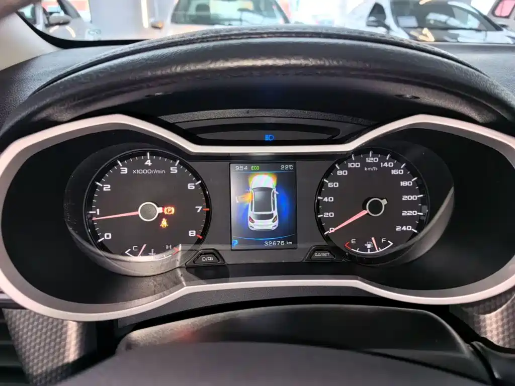 Geely Emgrand GS — миниатюра 12