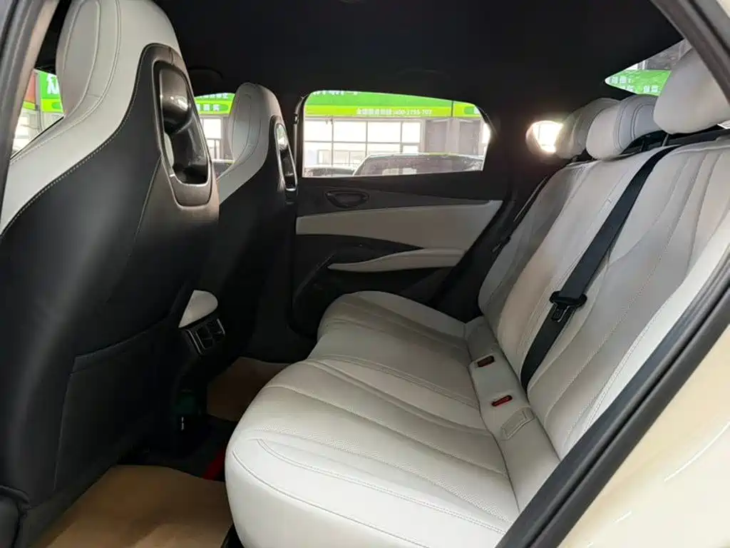 BYD Seal 06 — миниатюра 6