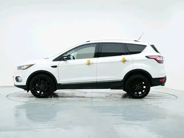 Ford Kuga — миниатюра 4