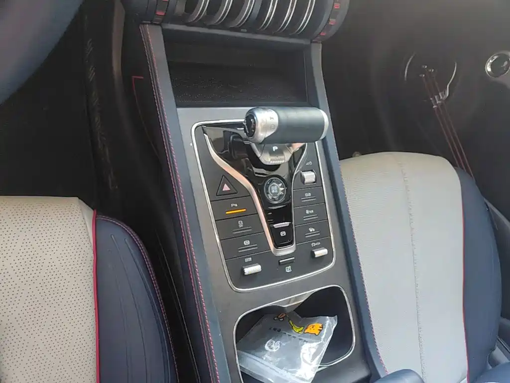 BYD Yuan Plus — миниатюра 14
