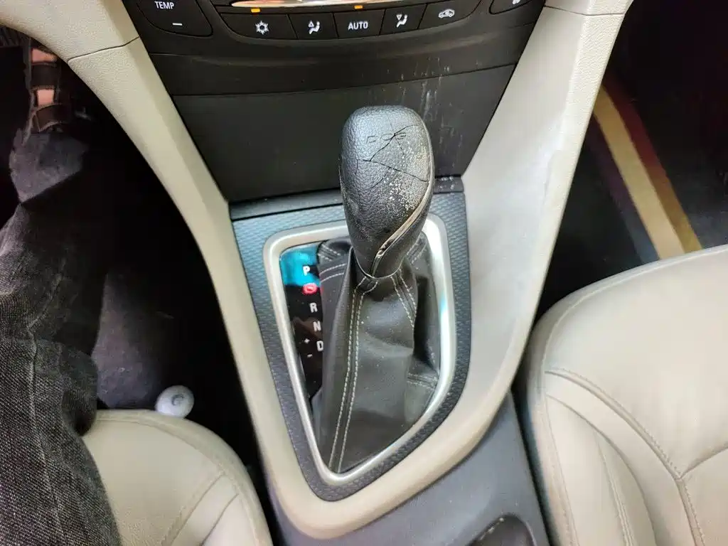 Buick Excelle — миниатюра 10
