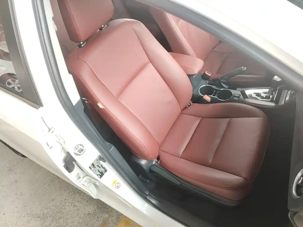 Toyota Corolla — миниатюра 25