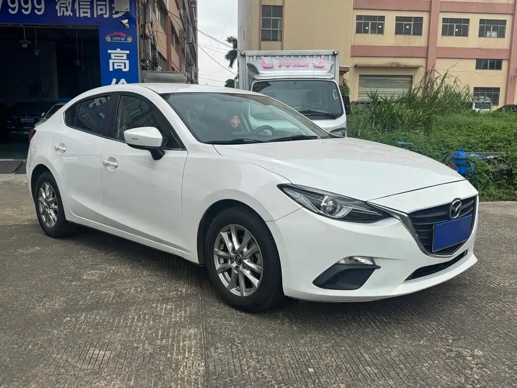 Mazda 3 Axela — миниатюра 3