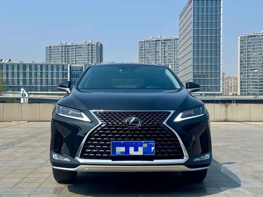 Lexus RX 2021
