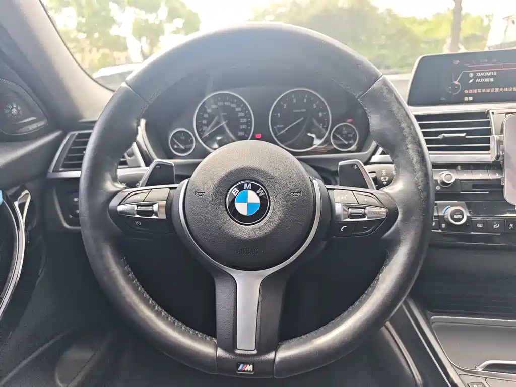 BMW 3 Series — миниатюра 16