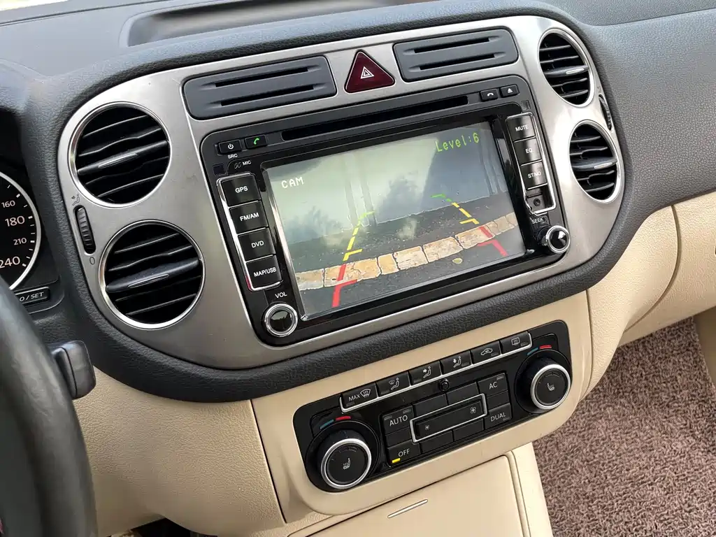 Volkswagen Tiguan — миниатюра 15