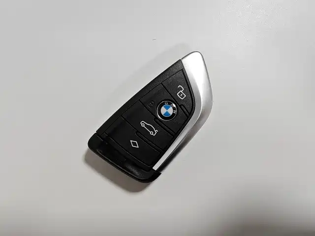 BMW 3 Series — миниатюра 13
