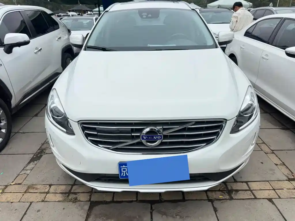 Volvo XC60 — миниатюра 2