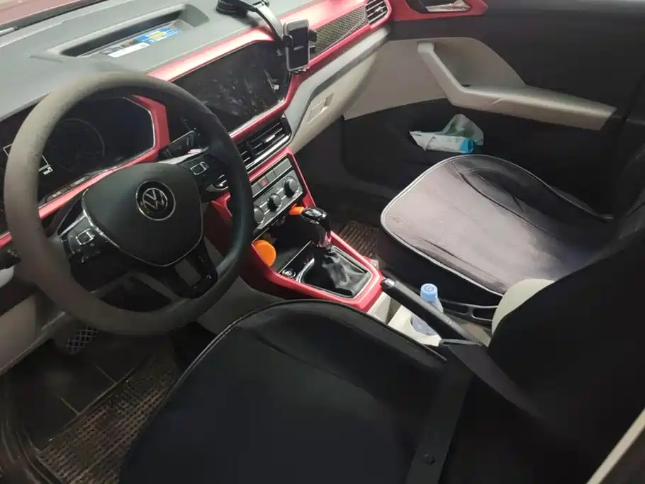 Volkswagen T-Cross — миниатюра 12