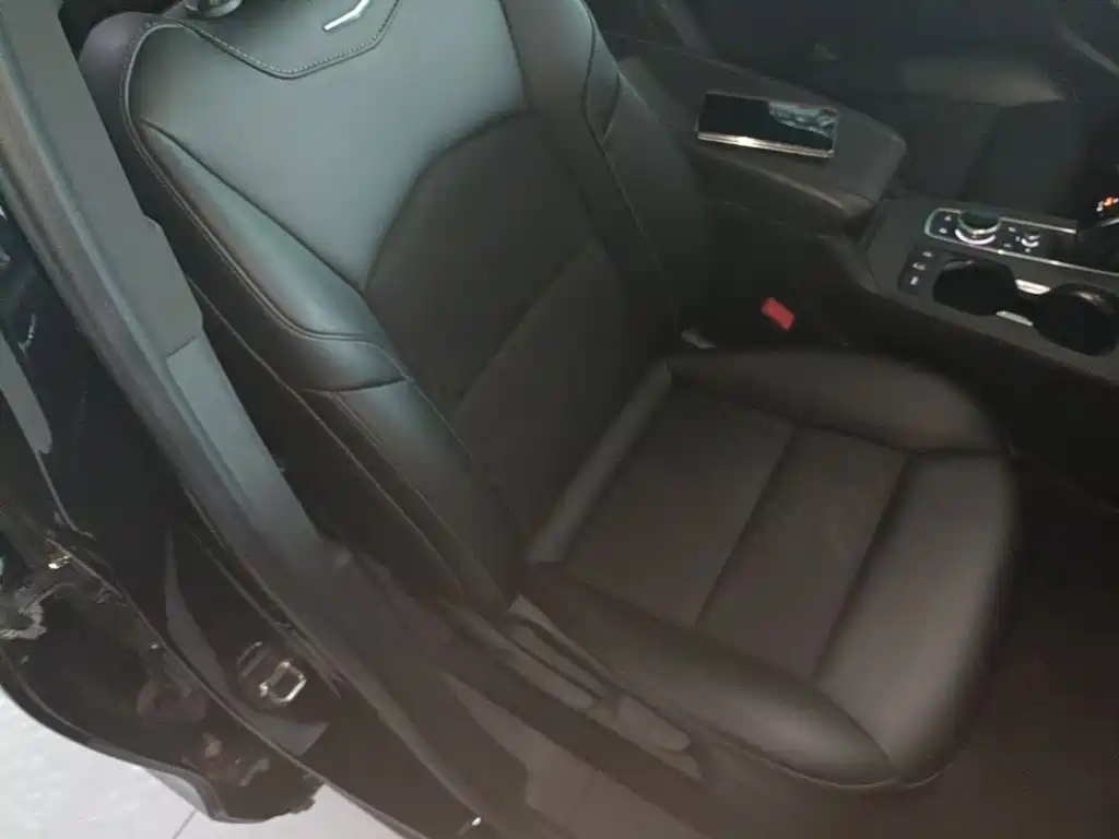 Cadillac XT4 — миниатюра 25