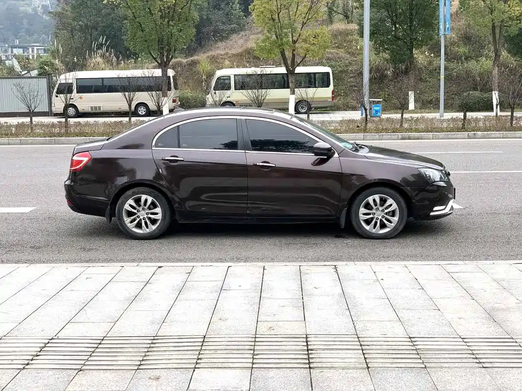 Geely Emgrand 2014 1.5L MT Elite