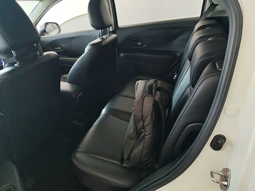 Honda Vezel — миниатюра 17