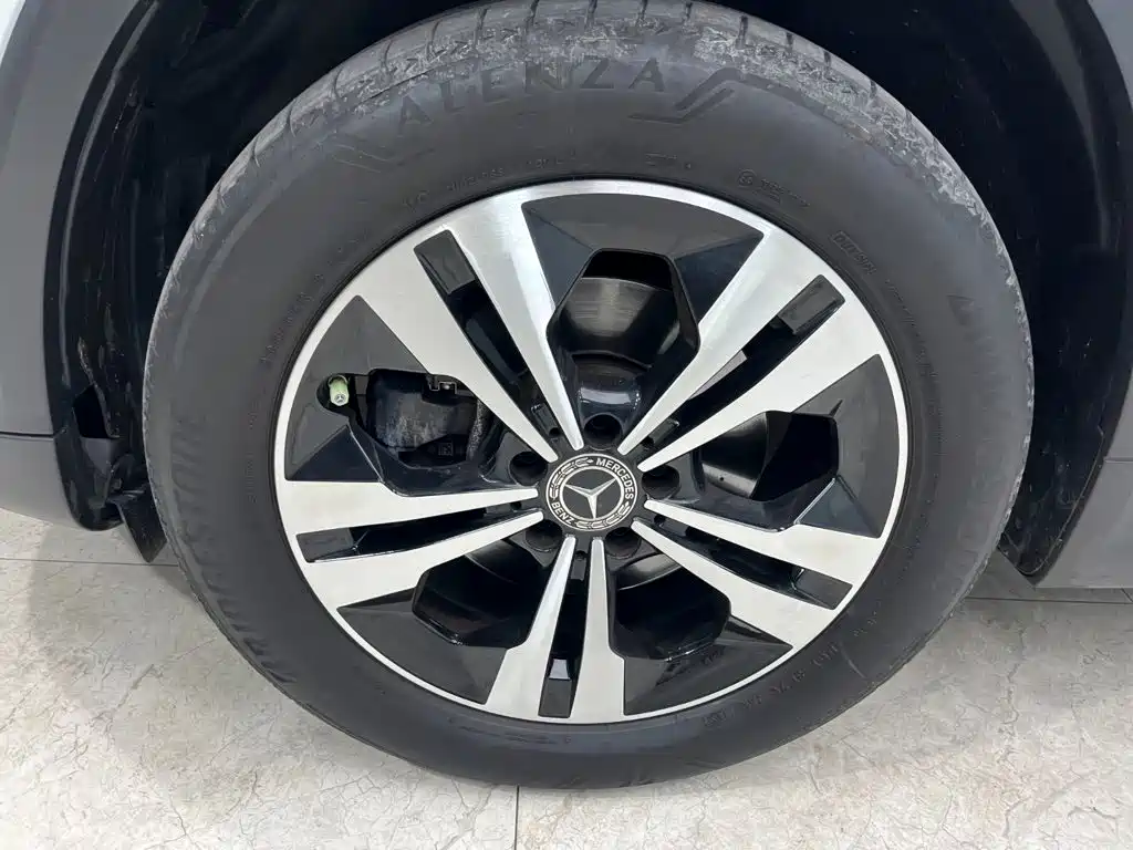 Mercedes-Benz GLA — миниатюра 26
