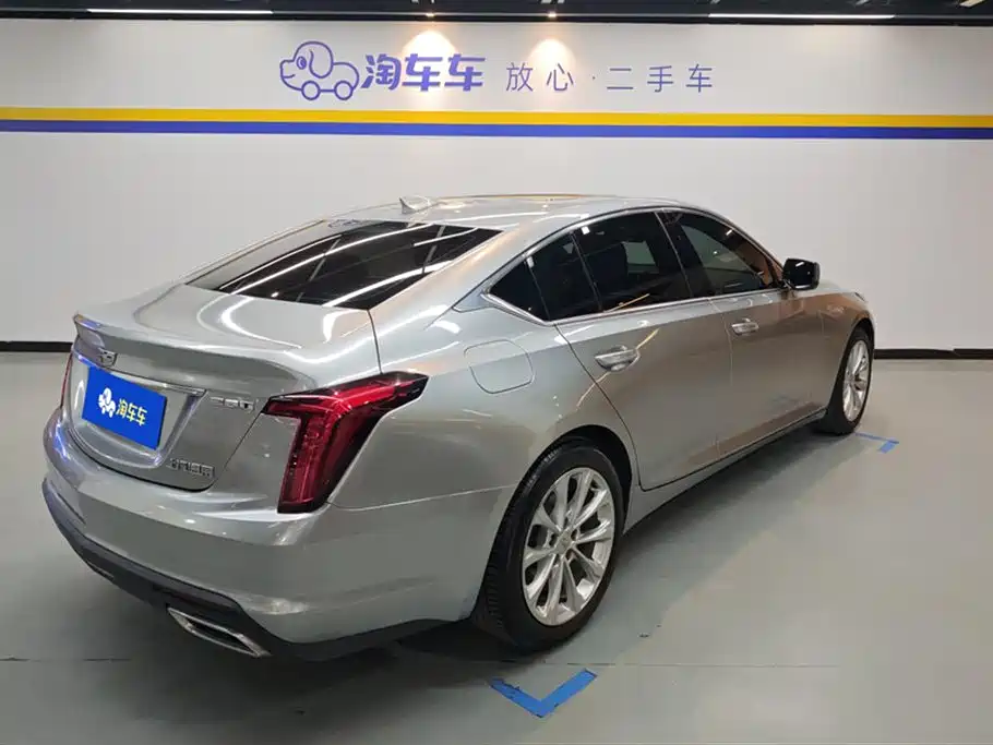 CADILLAC CT5