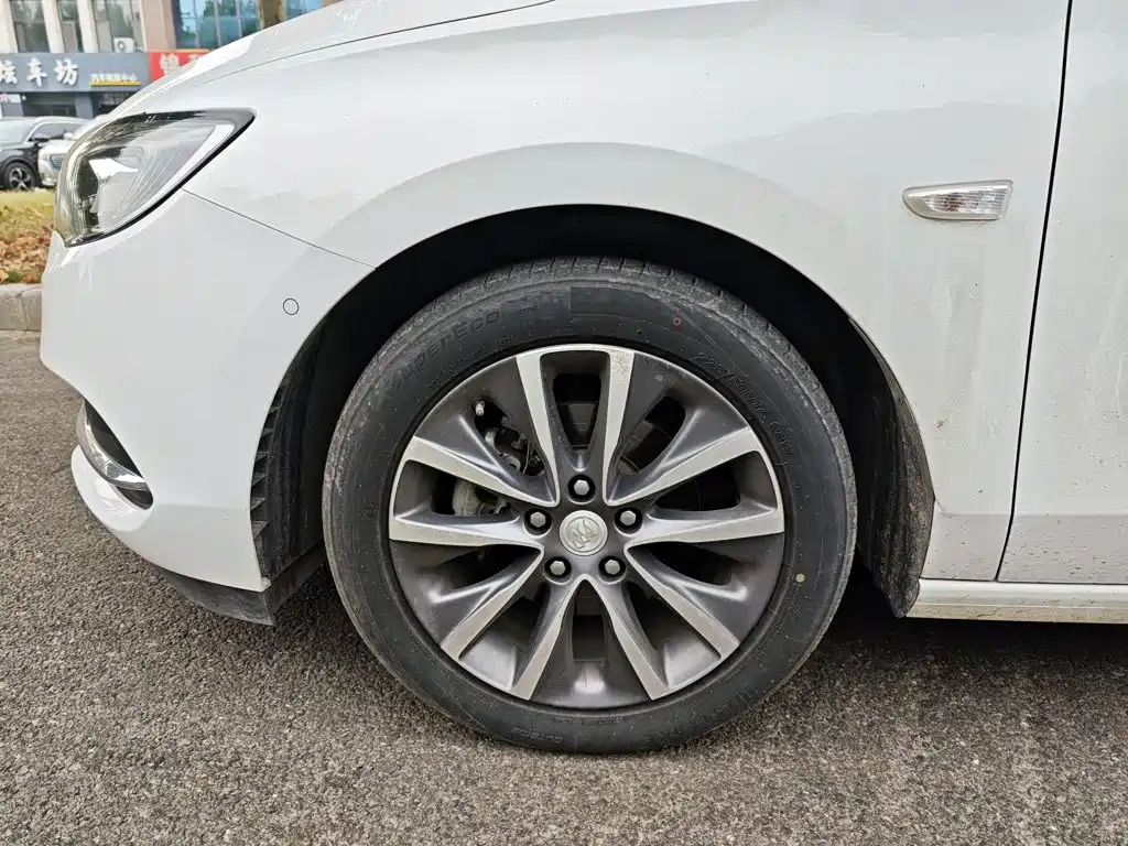 Buick GL6 — миниатюра 23