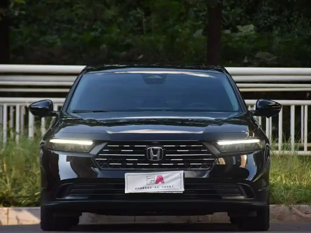 Honda Accord — миниатюра 2
