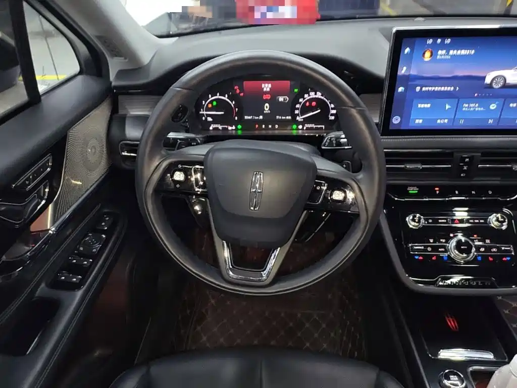 Lincoln Corsair — миниатюра 11