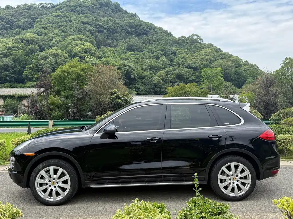 Porsche Cayenne 2012 3.6L