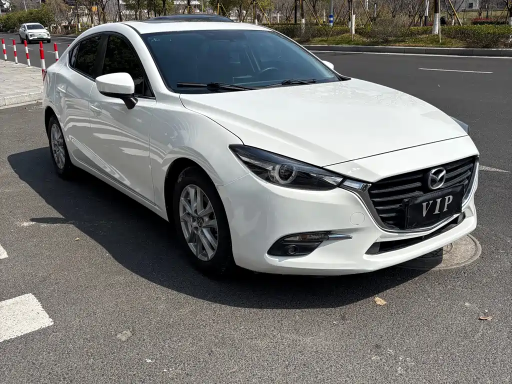 MAZDA 3 ANGKESAILA