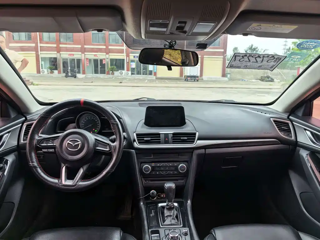 Mazda 3 Axela — миниатюра 5