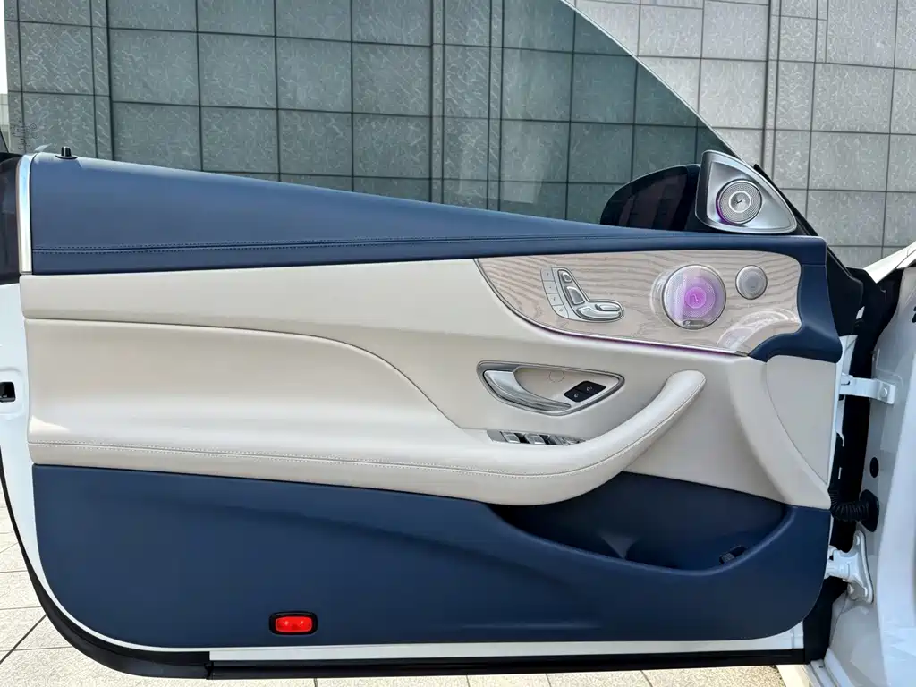 Mercedes-Benz E-Class (Import) — миниатюра 14