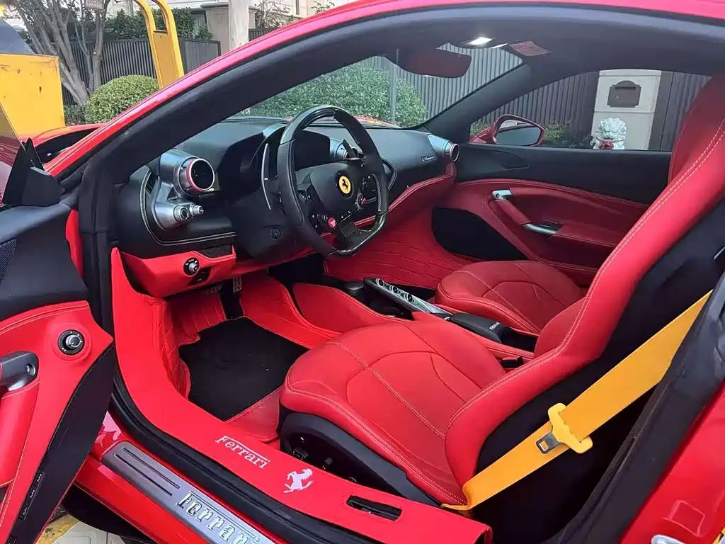 Ferrari F8 2020 Spider 3.9T V8