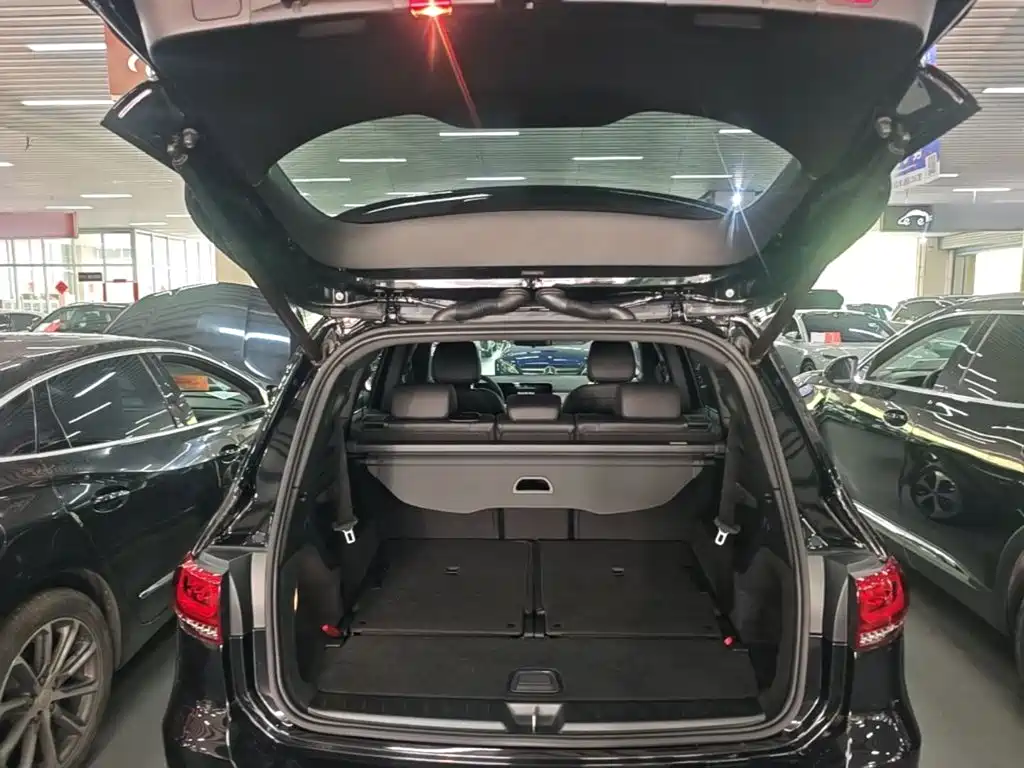 Mercedes-Benz GLB — миниатюра 19