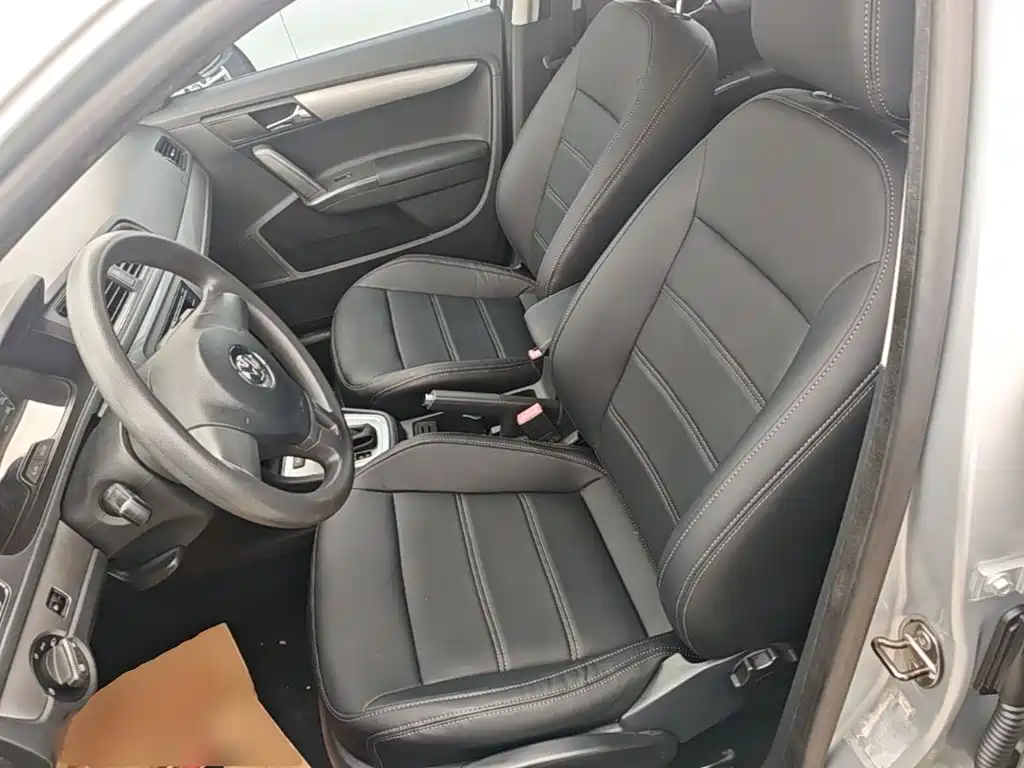 Volkswagen Lavida — миниатюра 15