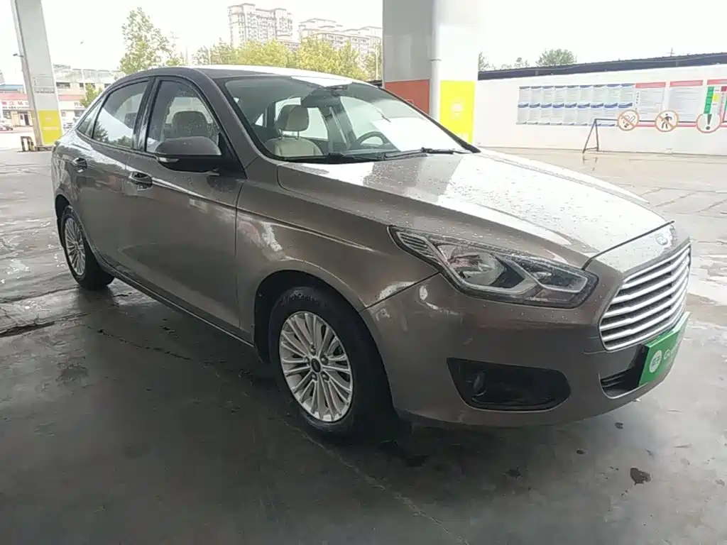 Ford Escort — миниатюра 4