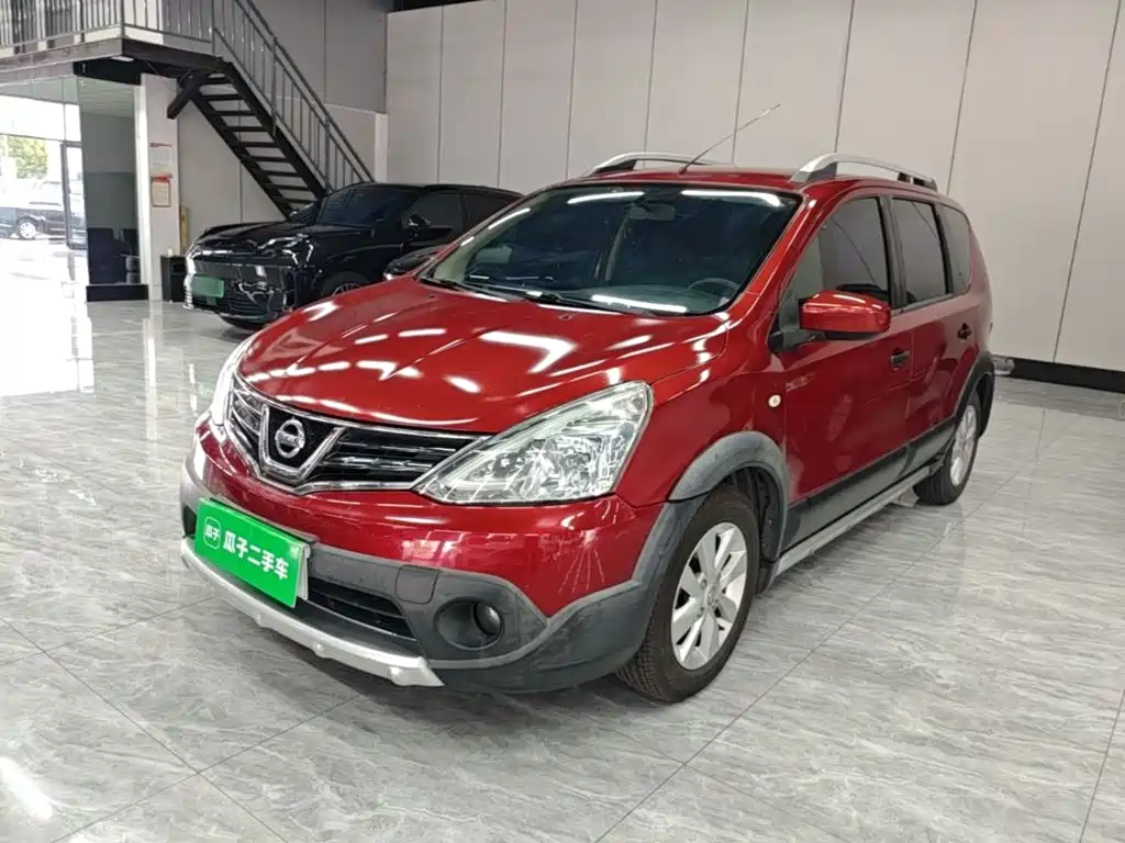 Nissan Livina — миниатюра 2