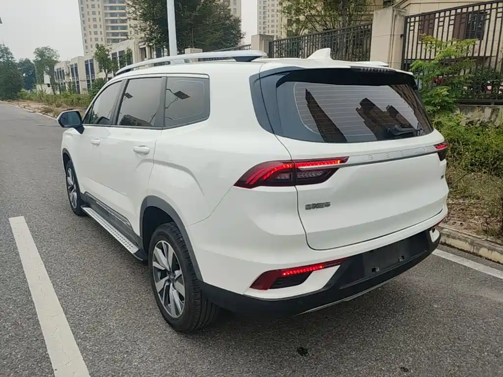 Geely Haoyue — миниатюра 5