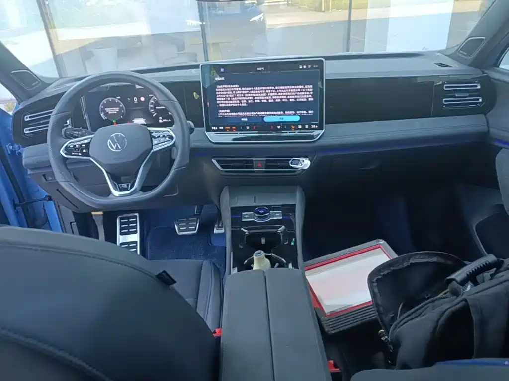 Volkswagen Tiguan L — миниатюра 10