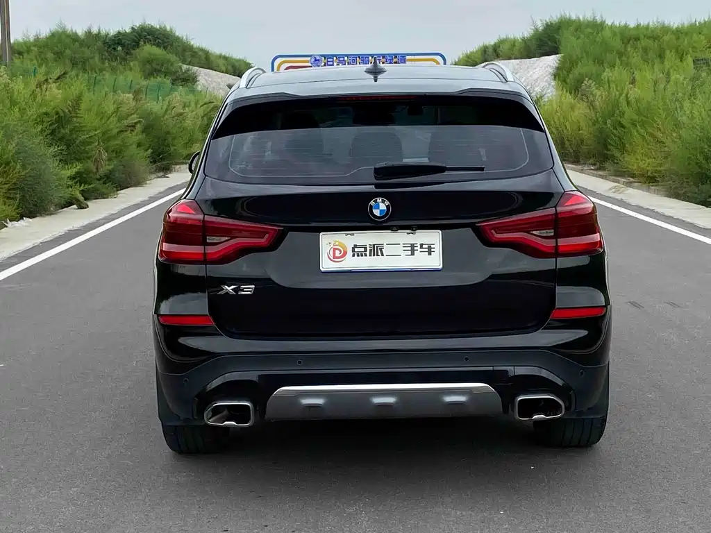 BMW X3 — миниатюра 5