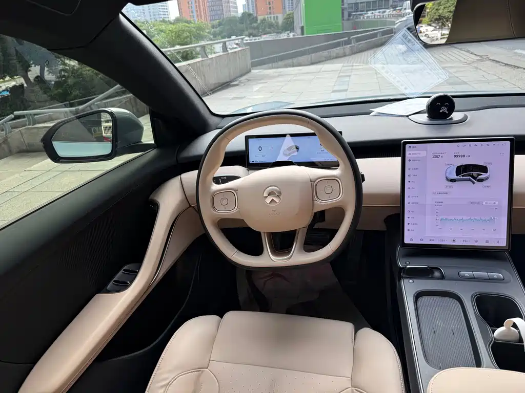 NIO ET5 — миниатюра 8