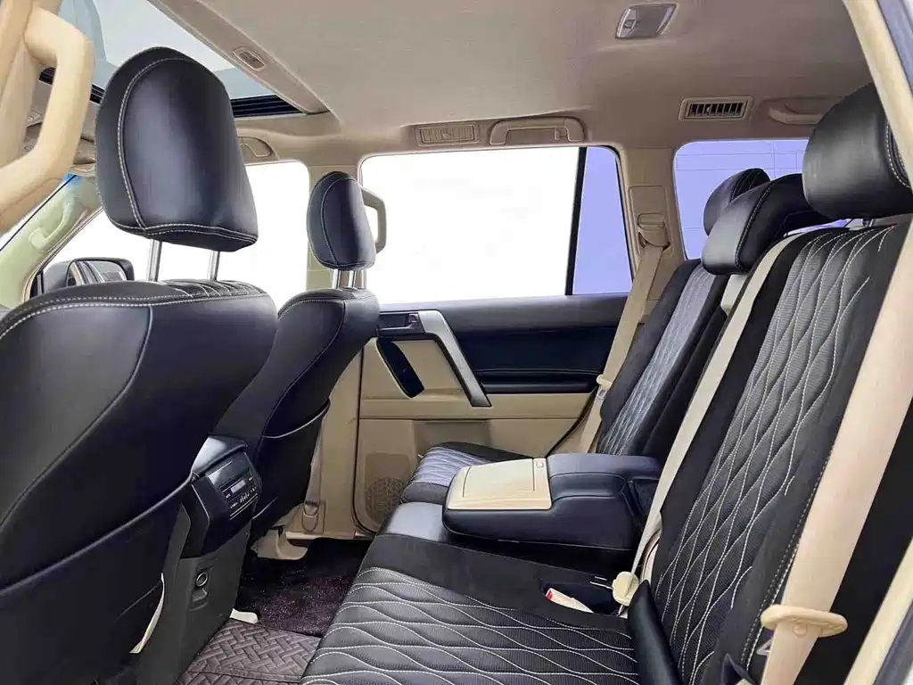 Toyota Prado (Import) — миниатюра 12
