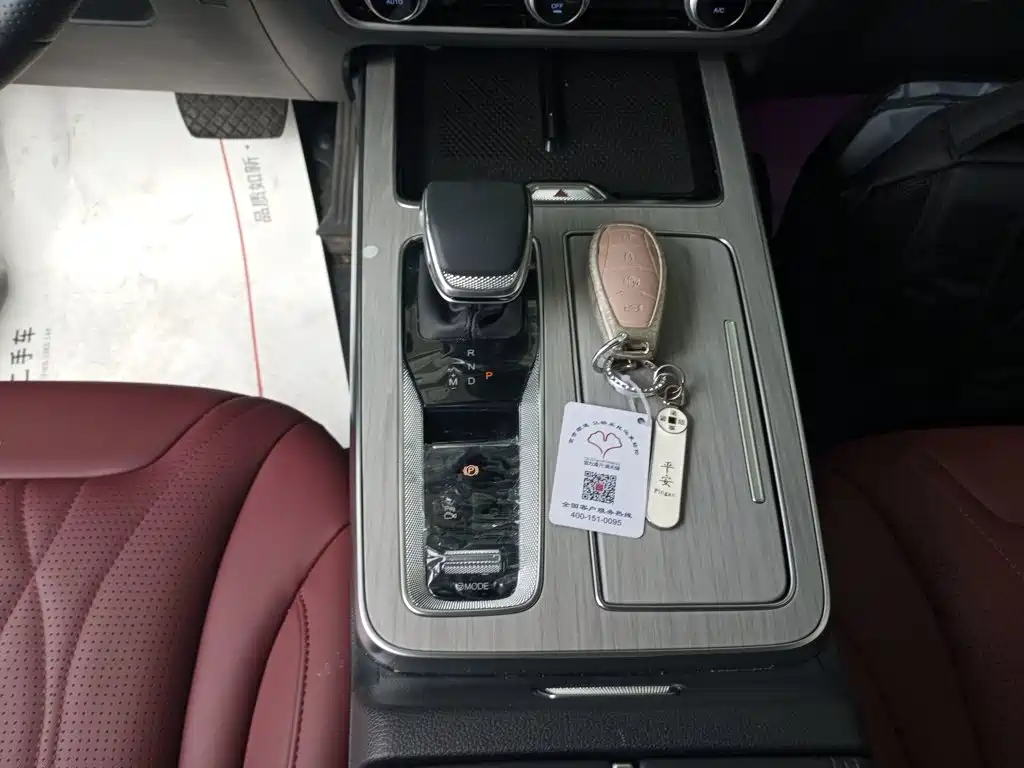 Hongqi Hongqi HS5 — миниатюра 10