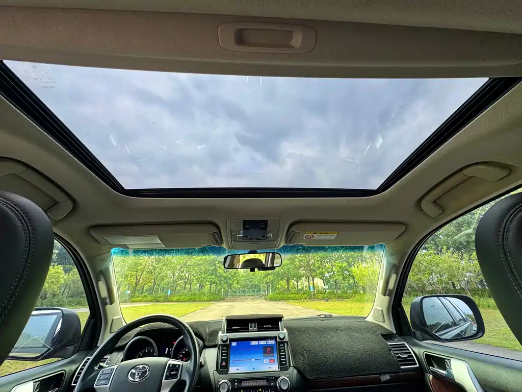 Toyota Prado — миниатюра 16
