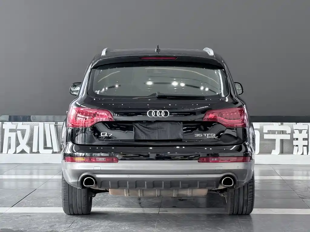 Audi Q7 — миниатюра 3