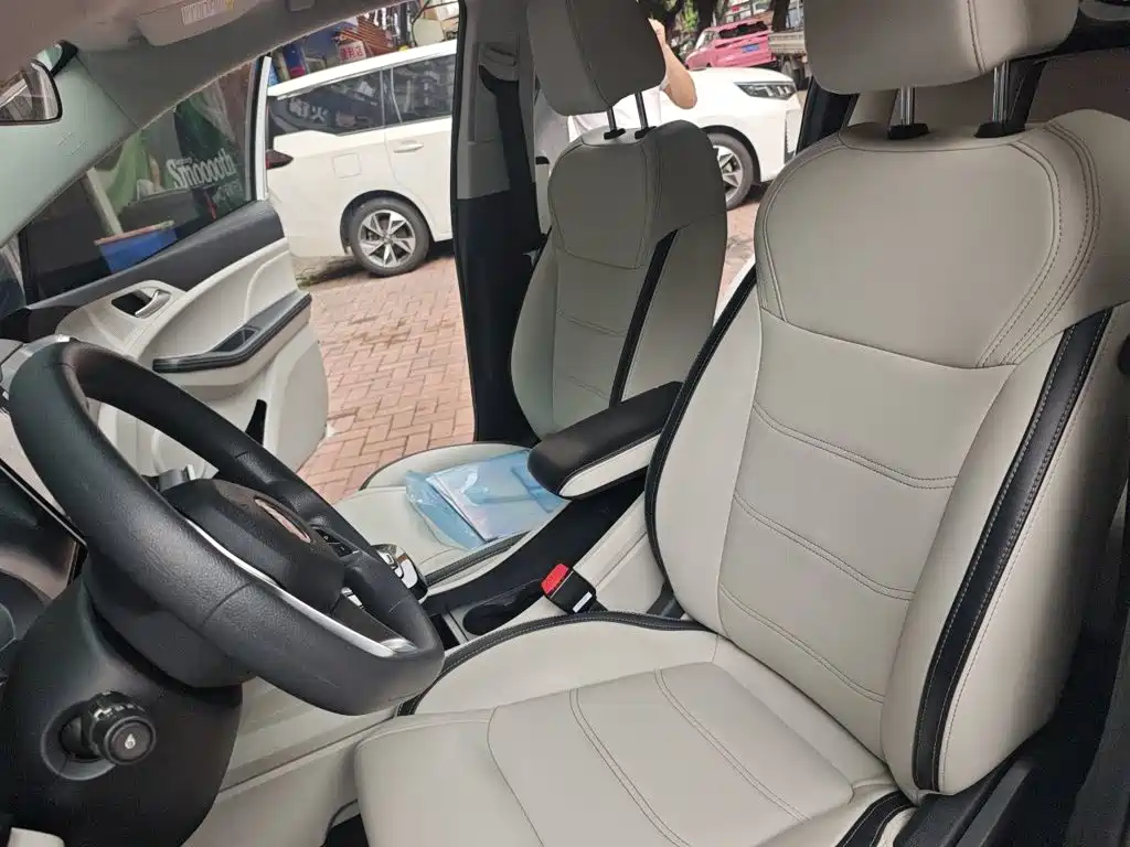 BYD Yuan Pro — миниатюра 16