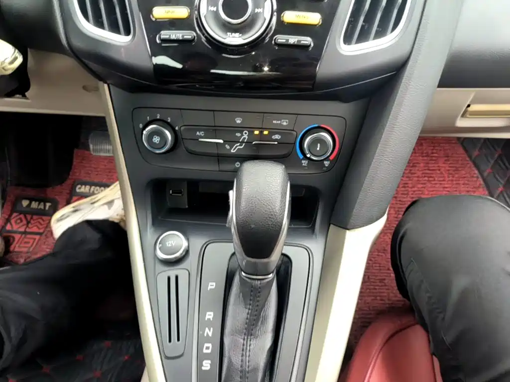 Ford Focus — миниатюра 14