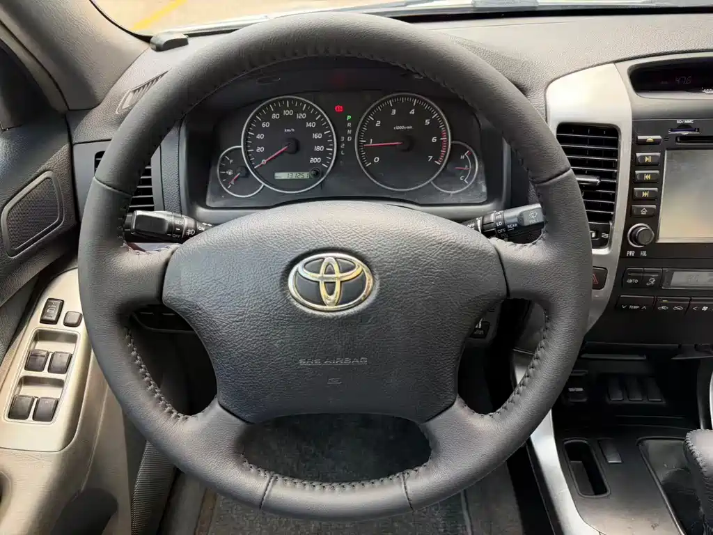 Toyota Prado (Import) — миниатюра 13