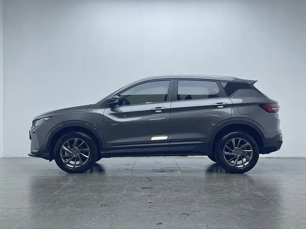 Geely Binyue — миниатюра 8